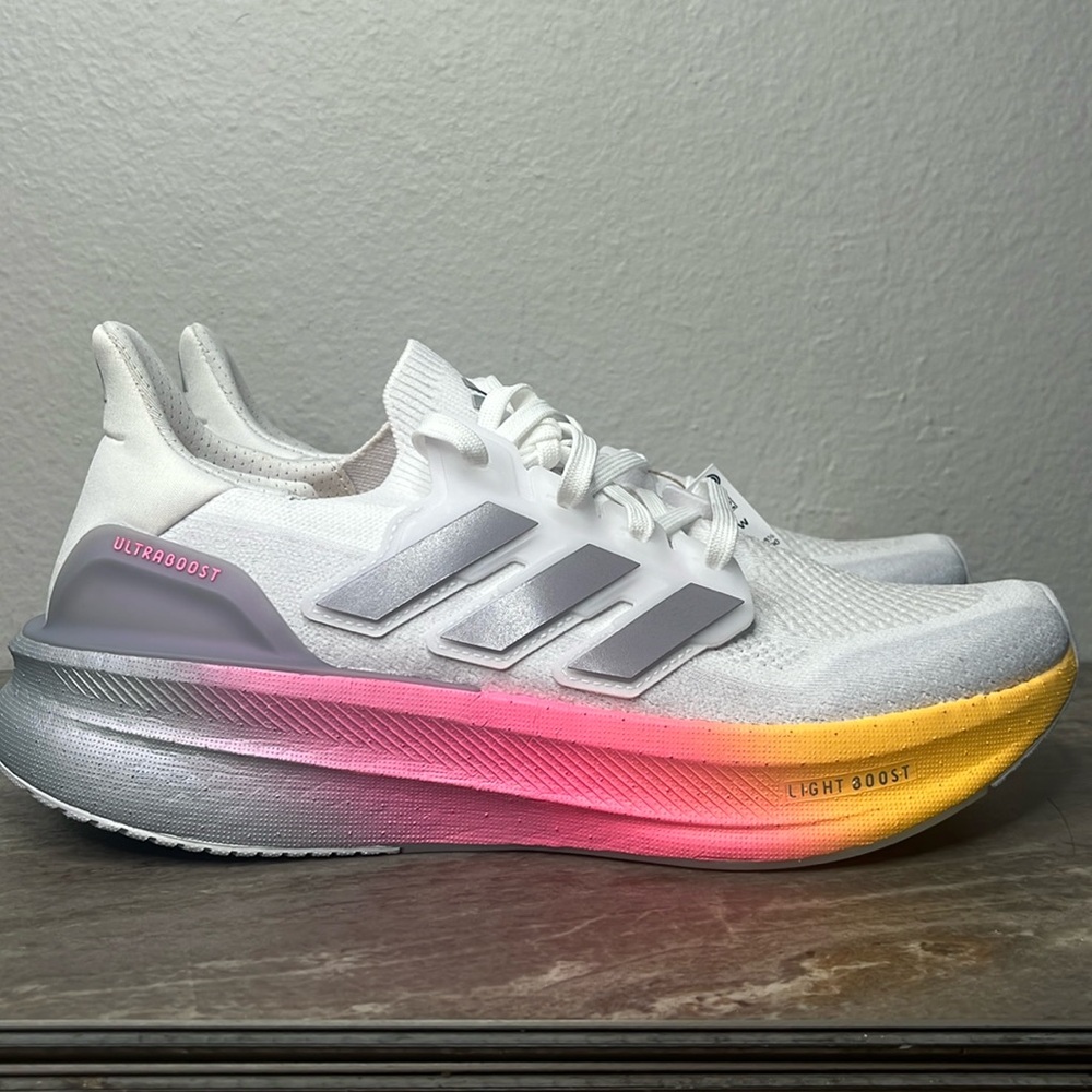 Adidas Ultraboost 5W Size 10 Mens White Halo Silver Pink Casual Running Shoes